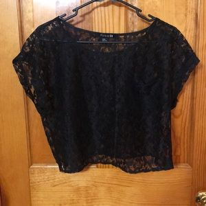 Super crop lace tee